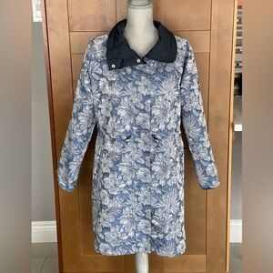 WEEKEND MAX MARA Reversible Blue/Floral Trench Coat with Detachable Hood, Size 6